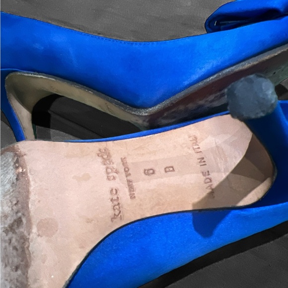 Kate Spade New York Peep Toe Blue Satin Pump Shoes Size 6. - Picture 4 of 7
